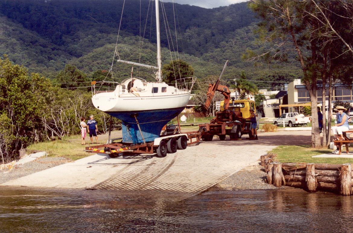 launching seaka.JPG