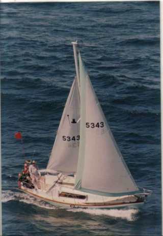 Felicite sailing.jpg