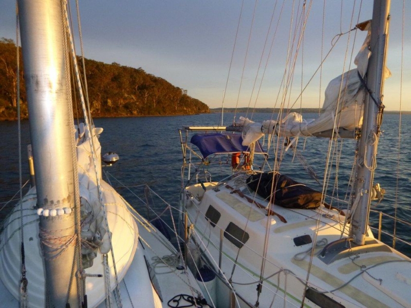 Blue Moon & Seaka, rafted up at Pulbah Island.