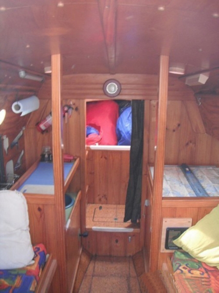 sea-monkey-foreward-cabin